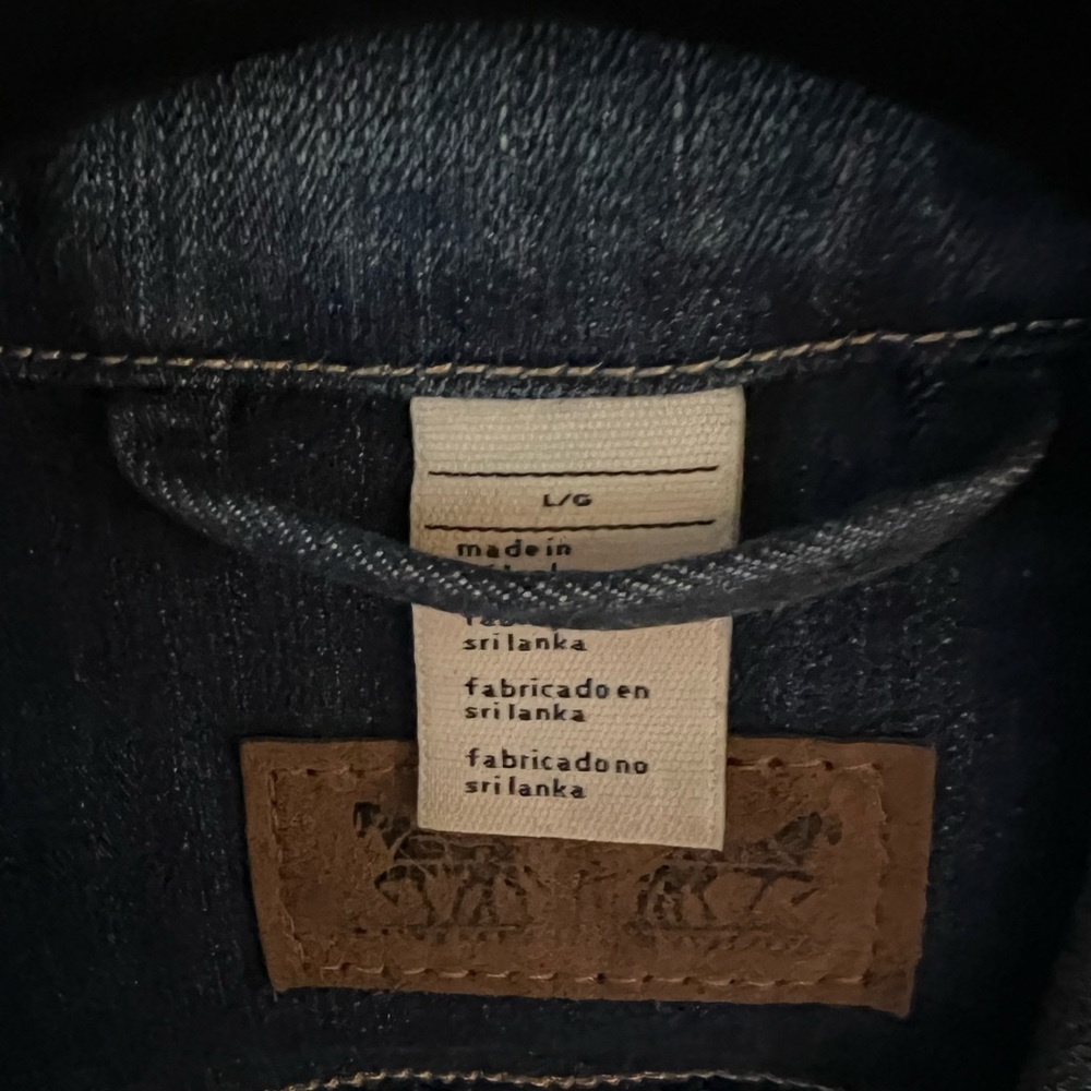 Levi’s Jean jacket with 2%elastane for a little stretch. Barely worn